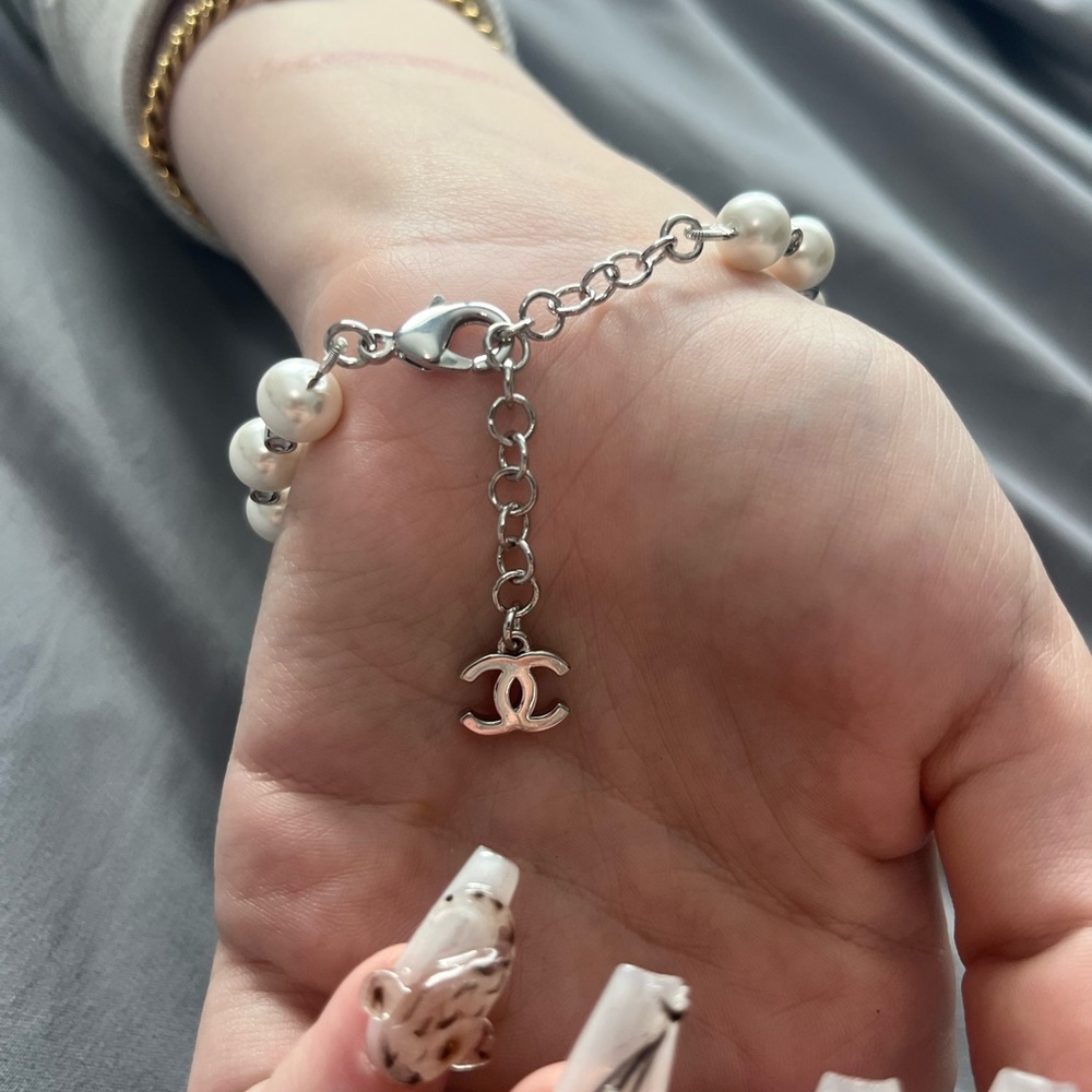 Chanel CC Crystal Pearl Bracelet Stainless Steel Faux Pearl Adjustable 6.5-9” - Picture 6 of 16